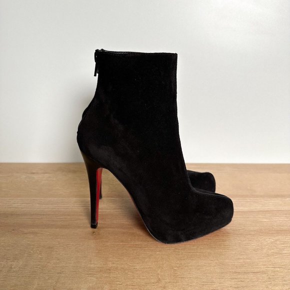 Christian Louboutin 5” heel suede boots NEAR PERFECT condition. - Picture 7 of 13